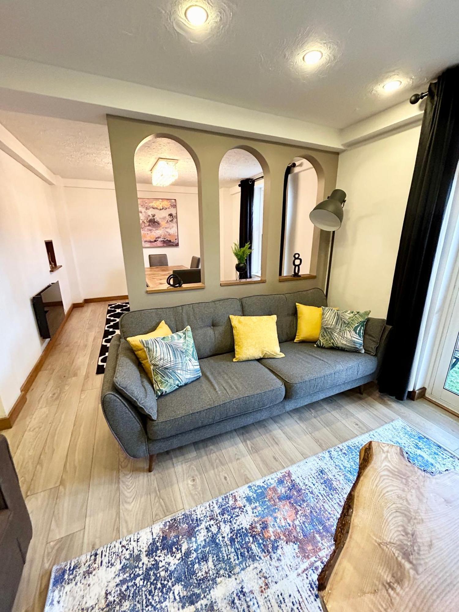 Spacious 3 Bedroom Apartment Close To Marina, 2 Parking Spaces, Kingsize Or Single Beds Southampton Exterior foto