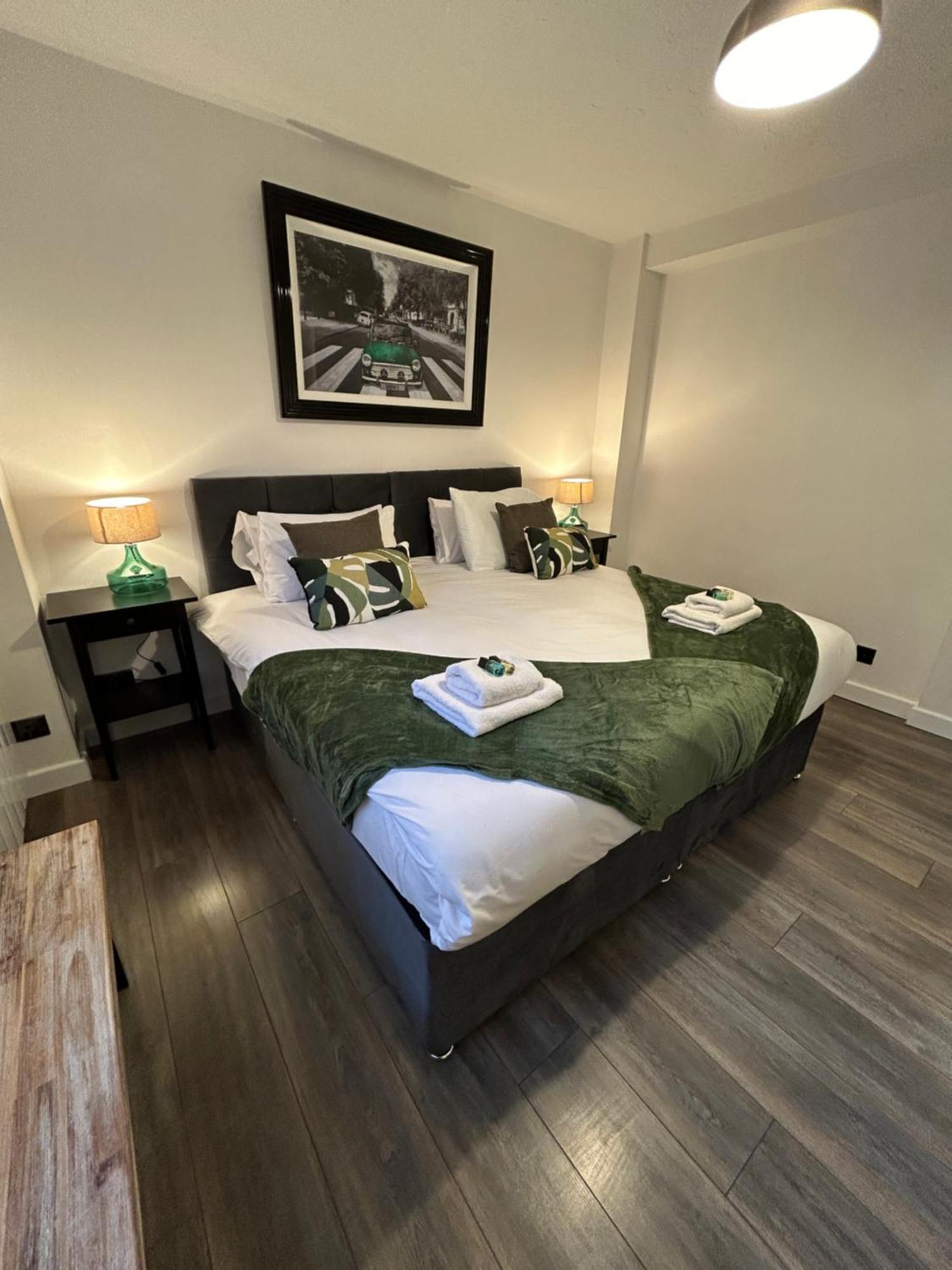 Spacious 3 Bedroom Apartment Close To Marina, 2 Parking Spaces, Kingsize Or Single Beds Southampton Exterior foto